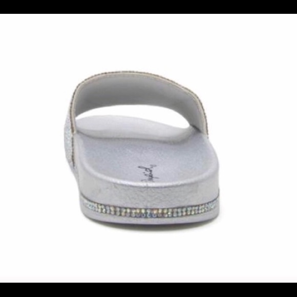 Women’s metallic slip on sandals BNIB - Picture 3 of 4